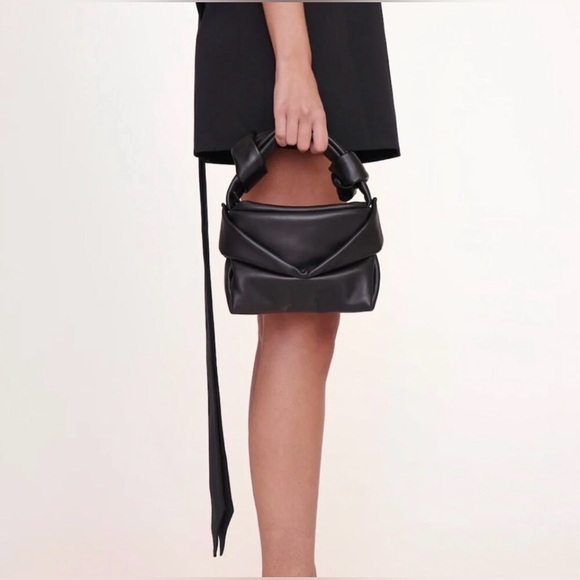 STAUD Kiss Gathered Leather Shoulder Bag Black Mini Bag NWT - Picture 2 of 11